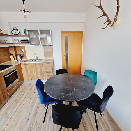 Apartment Tatry Hiking & Wellness Велка Ломница Екстериор снимка