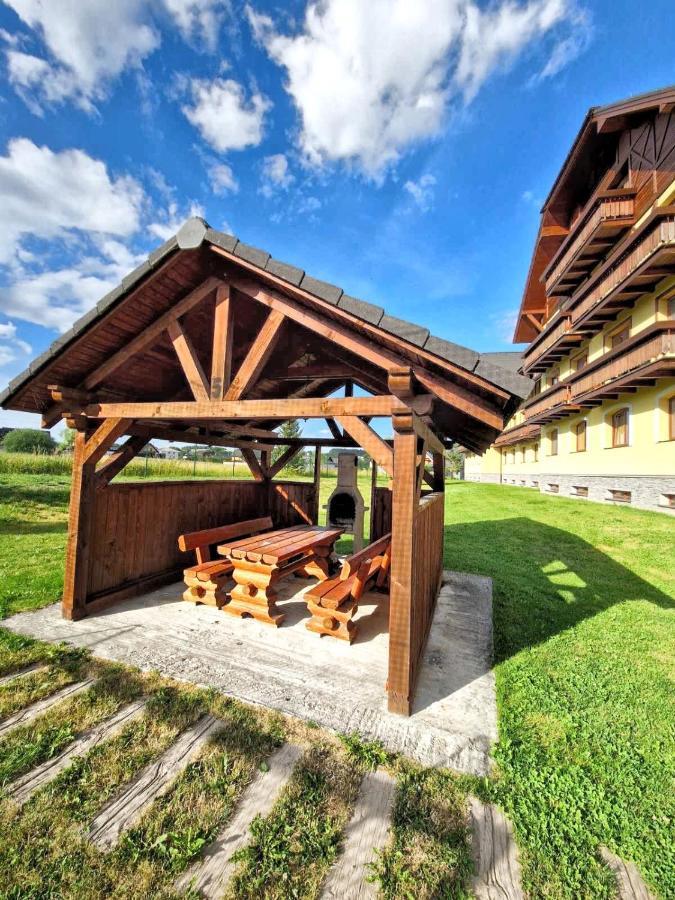 Apartment Tatry Hiking & Wellness Велка Ломница Екстериор снимка