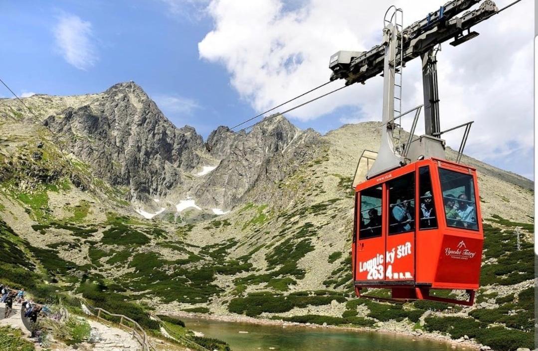 Apartment Tatry Hiking & Wellness Велка Ломница Екстериор снимка