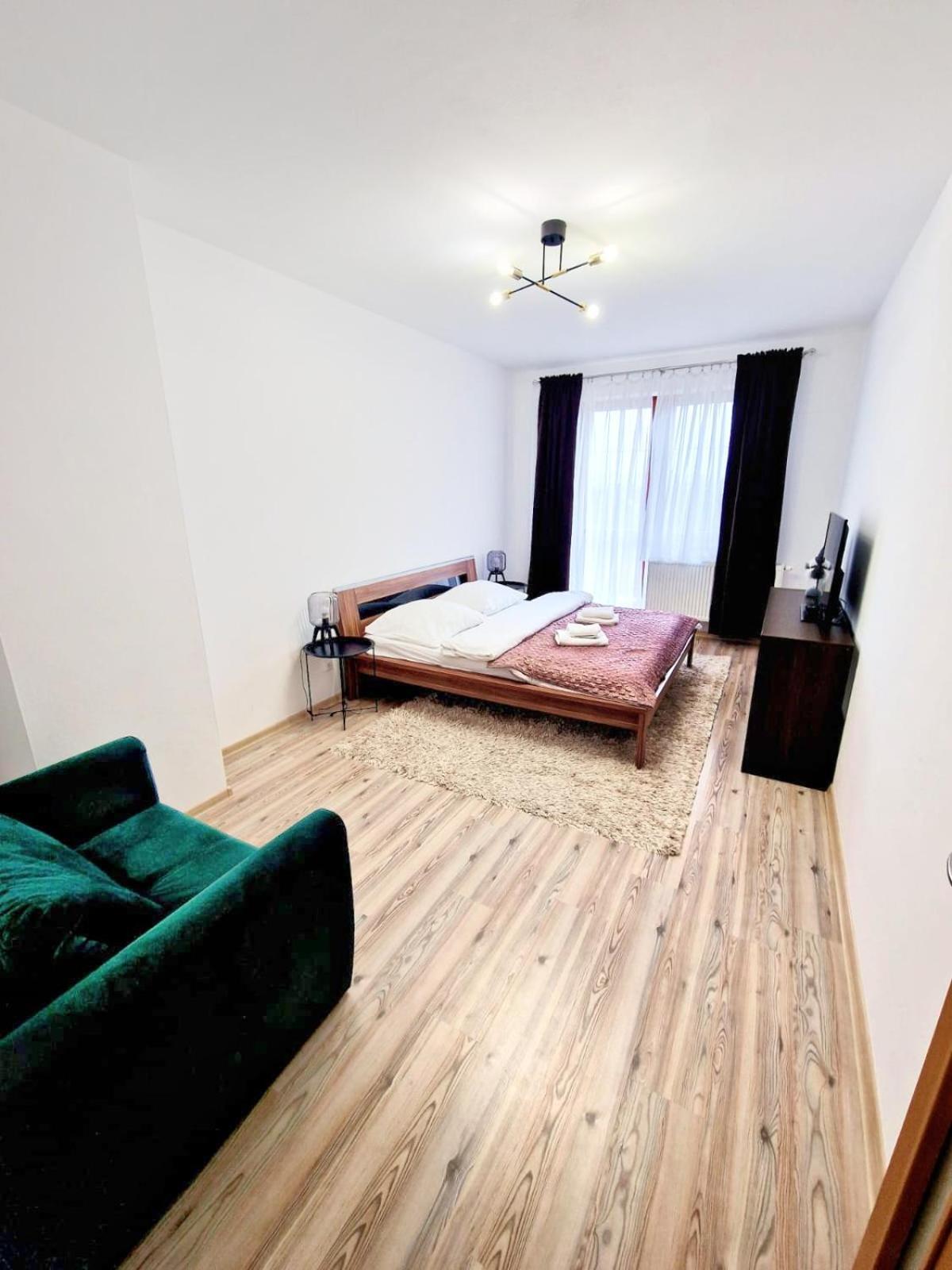 Apartment Tatry Hiking & Wellness Велка Ломница Екстериор снимка